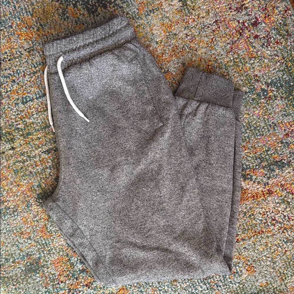 NWOT Divided Heather Gray Sweatpant Joggers